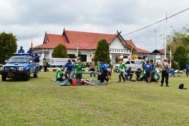 Pengukuhan Kampung Siaga Bencana (KSB) HAPAKAT di Kecamatan Tewah
