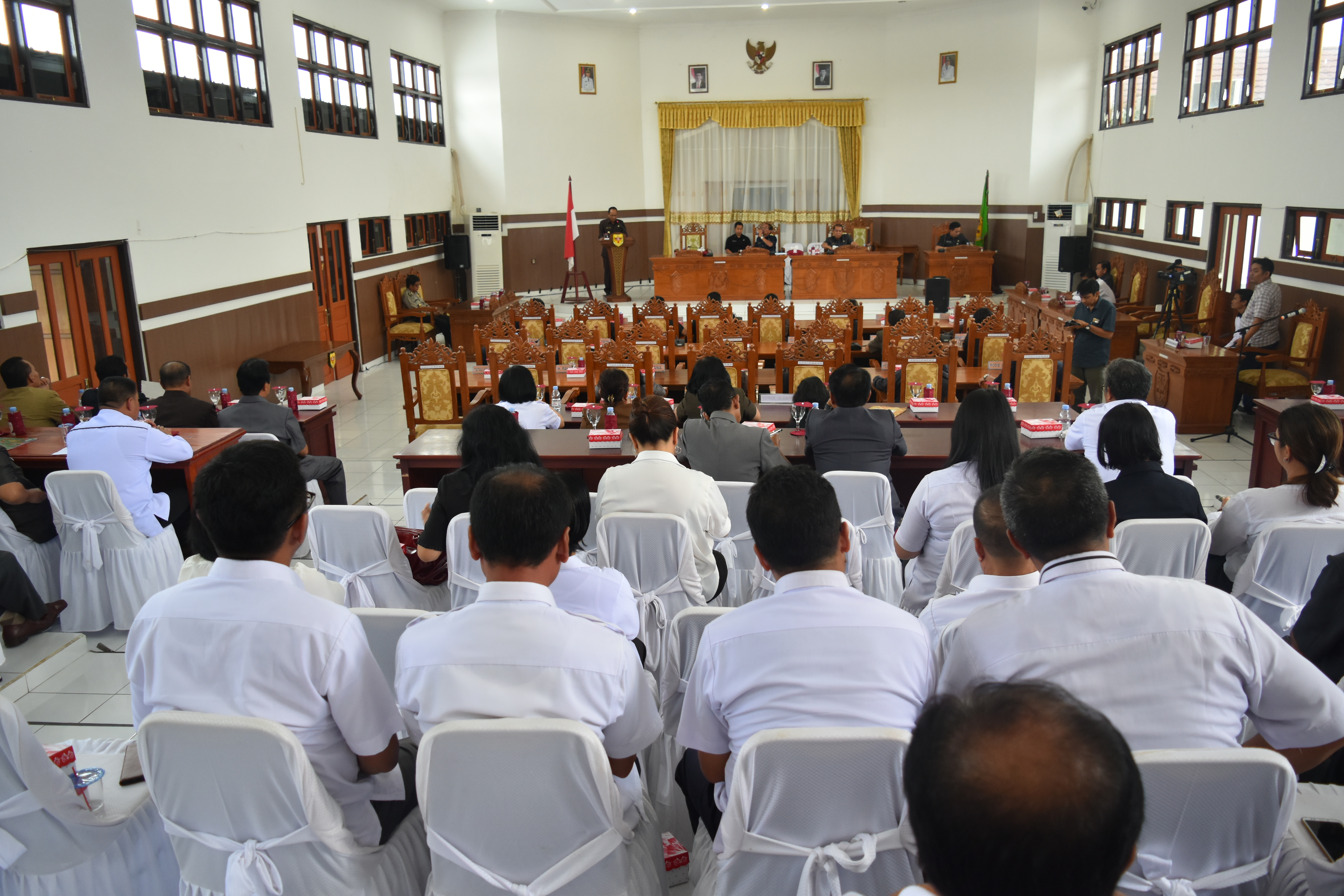 Terkait Fraksi-Fraksi Pendukung Dewan Bupati Sampaikan Jawaban