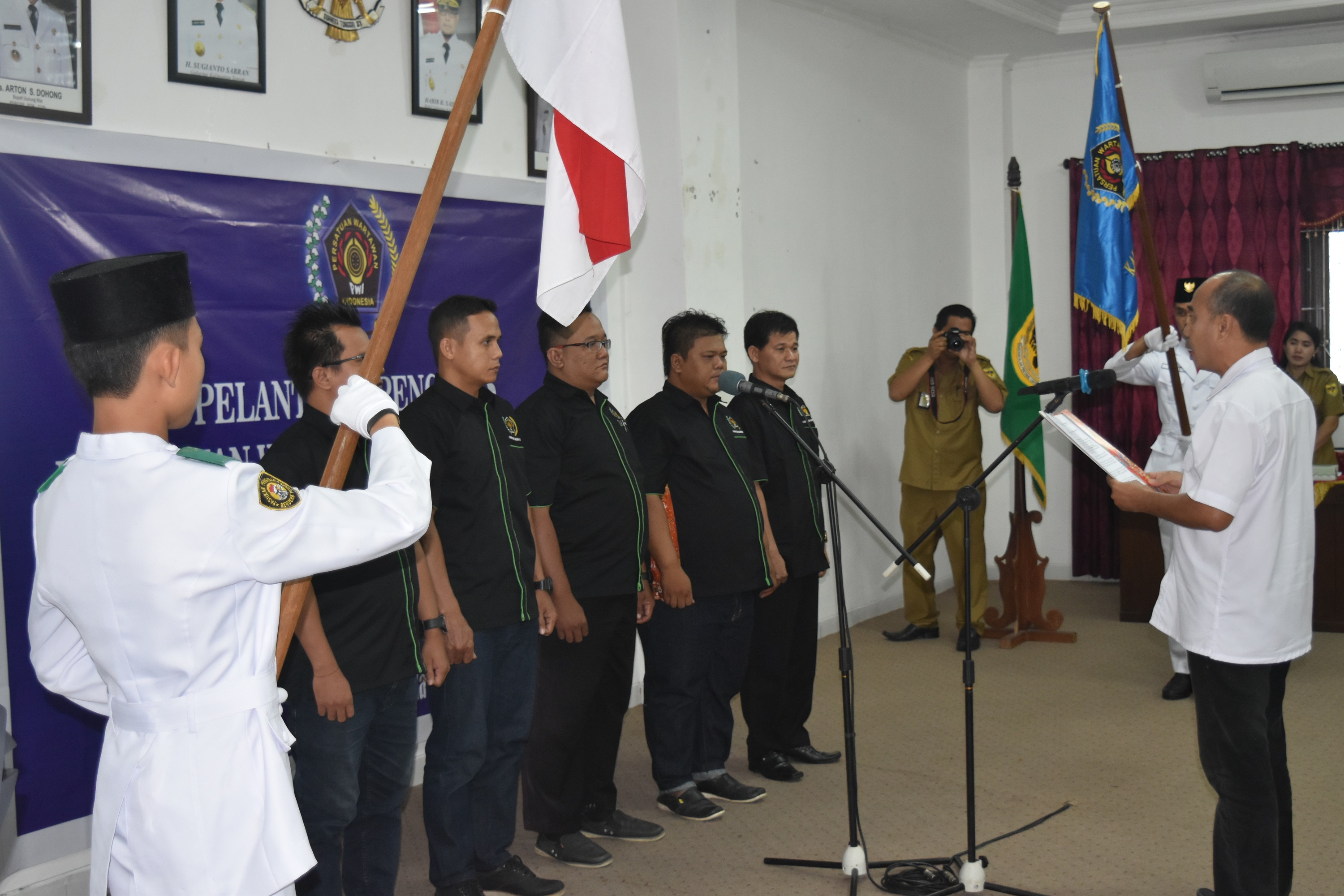 Pelantikan Pengurus PWI Kabupaten Gunung Mas Periode 2018-2022