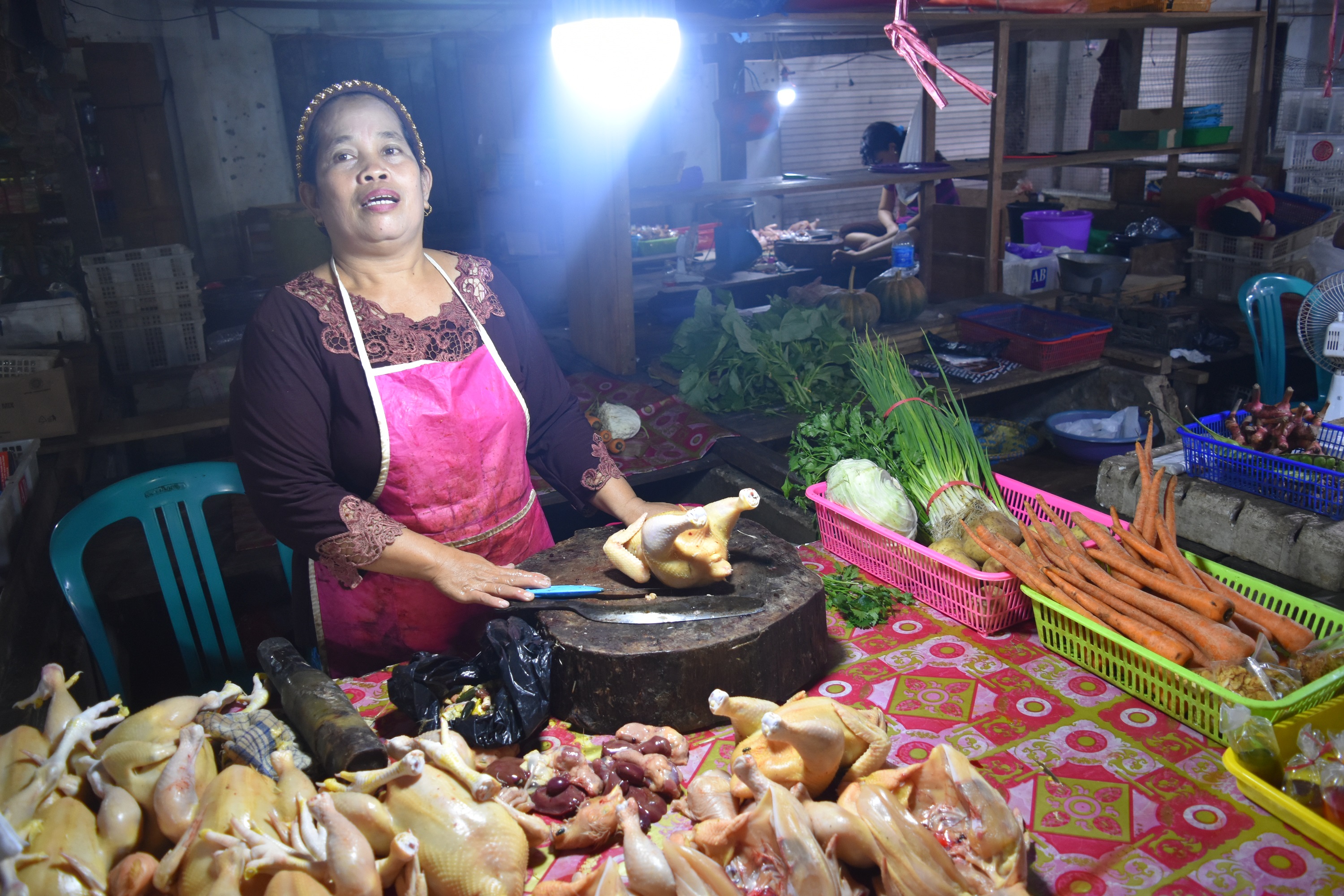 Pedangang Ayam potong bangga anaknya bisa masuk Kedokteran