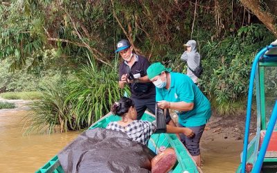 Vaksinasi Covid-19, Kapolres Gumas: Di Kahut Buka Layanan Vaksin Diatas Perahu