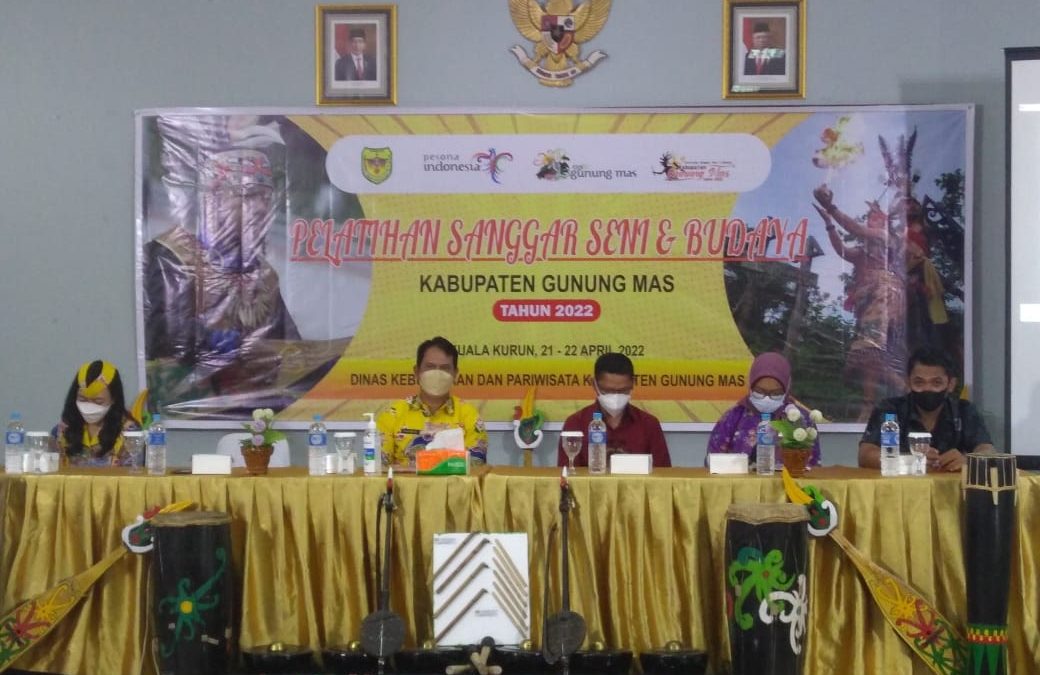 Disbudpar Gumas Gelar Pelatihan Seni dan Budaya