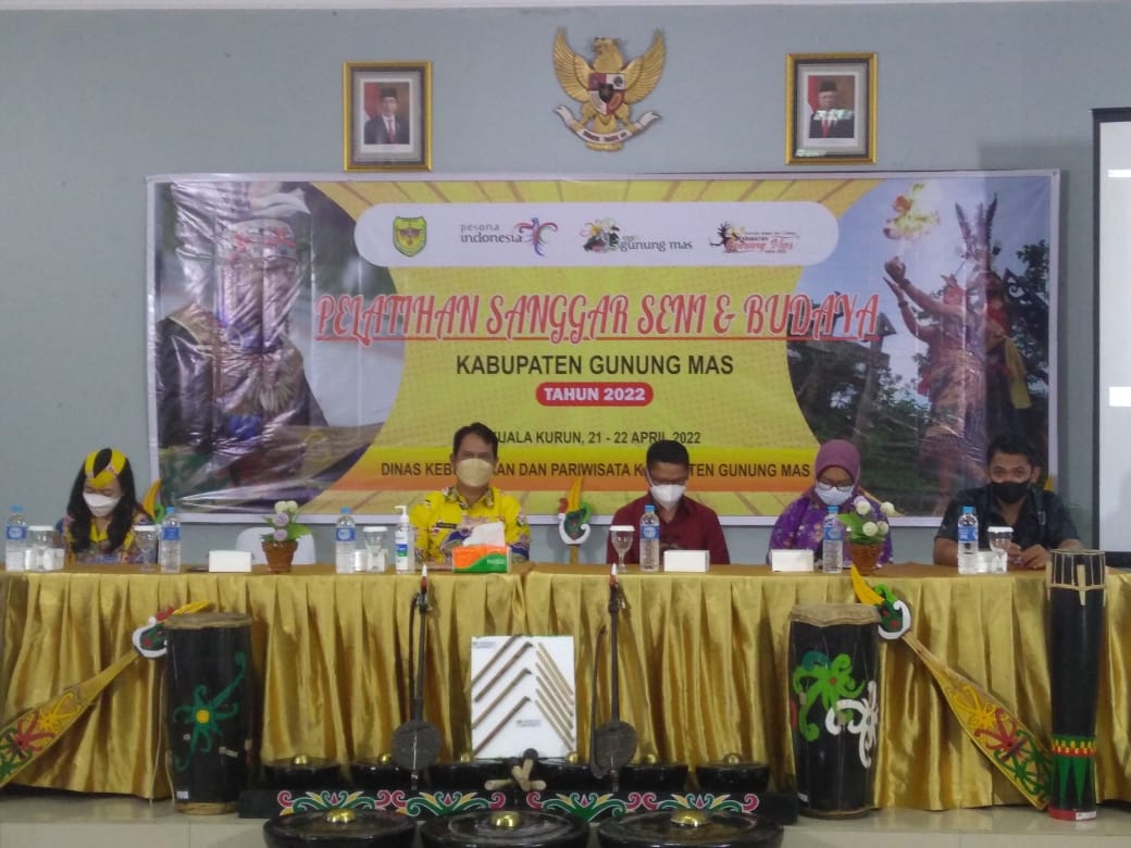 Disbudpar Gumas Gelar Pelatihan Seni dan Budaya