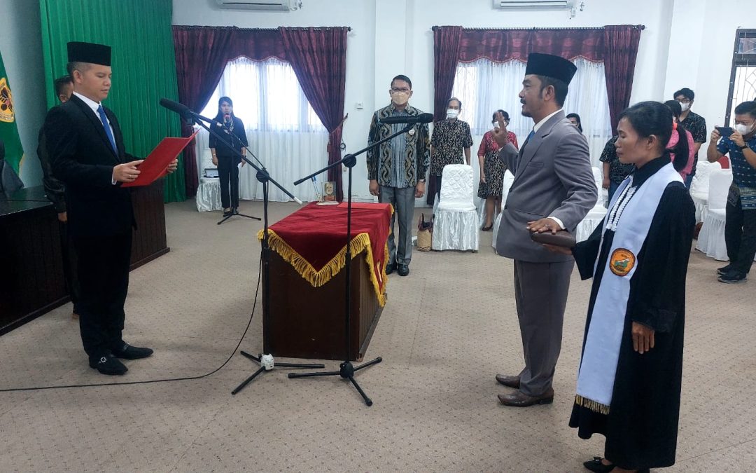 Bupati Gumas Lantik Direktur PDAM