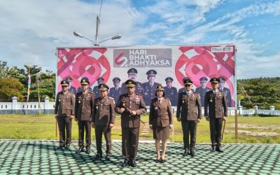 Hari Bhakti Adhyaksa Ke-62 : Kejari Gumas Gelar Apel &  Bhakti Sosial