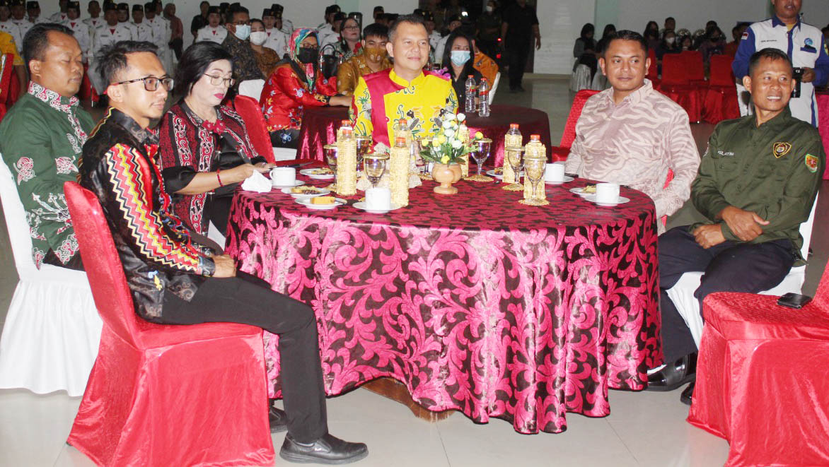 Kebersamaan Dalam Malam Resepsi Kenegaraan HUT RI Ke-77