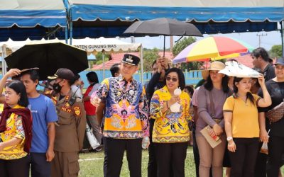Bupati Dan Wakil Bupati Pimpin Lomba 17an