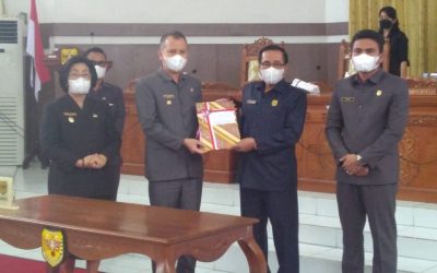 Bupati dan DPRD Teken Persetujuan Bersama