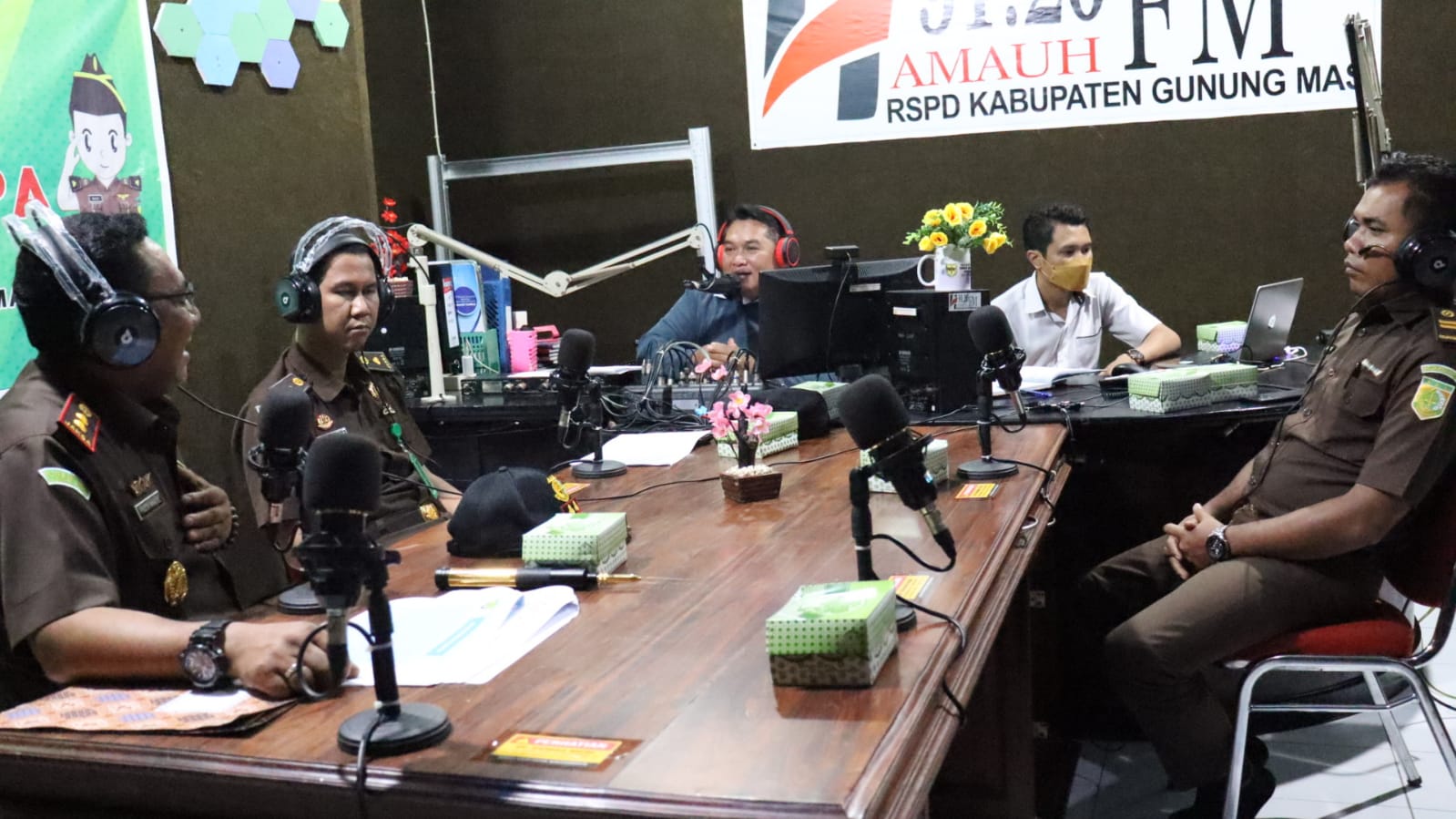 JAKSA MENYAPA “Kejari Gumas Gandeng Radio HAMAUH FM”