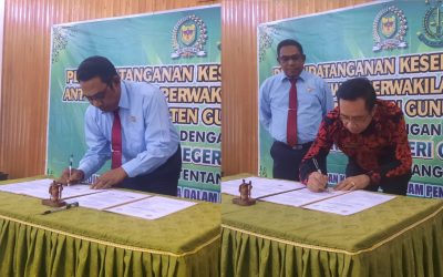 Kajari Gumas dan Ketua DPRD Gumas Teken MoU Di Bidang Hukum