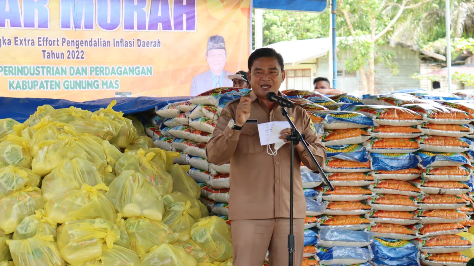 Pemkab Gelar Pasar Murah Di Kecamatan Rungan