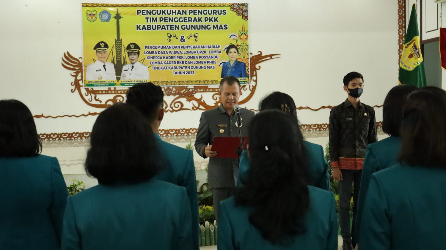 Bupati Kukuhkan Pengurus TP-PKK Masa Bhakti 2019 – 2024