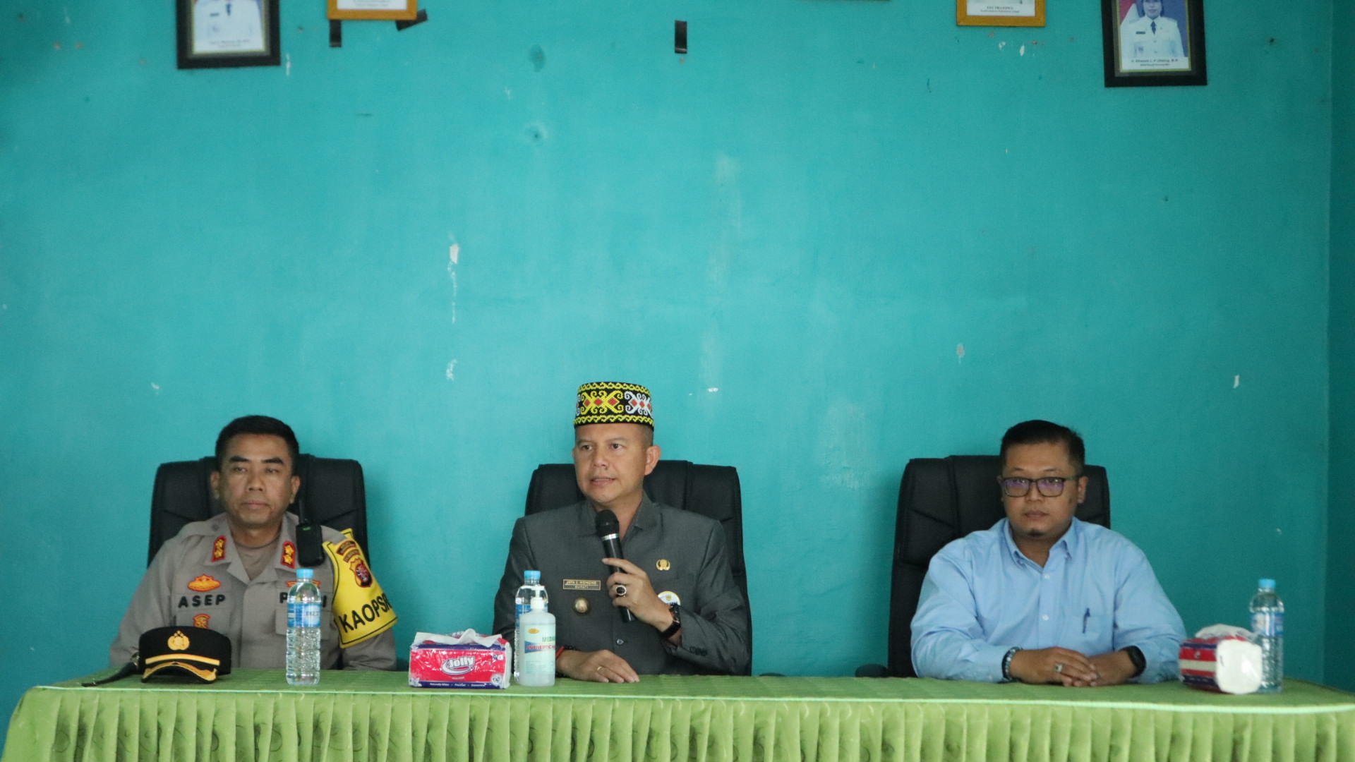 Bupati Gumas Gelar Pertemuan Terkait Hasil Rapat Bersama Gubernur Kalteng
