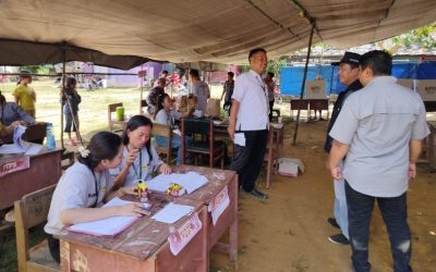 Tim Desk Pilkada Gumas Pantau Pemungutan Suara di Kecamatan Rungan Barat